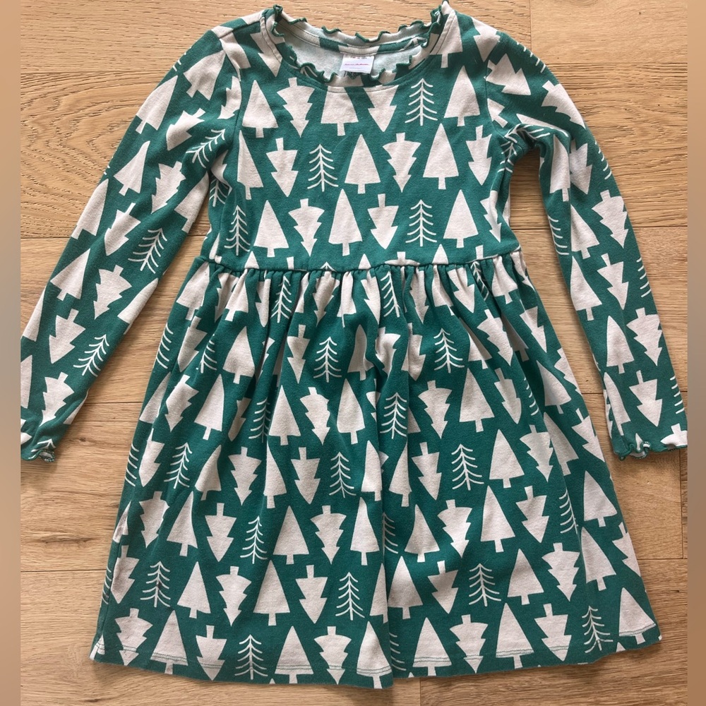 Hanna Andersson Green and Cream Tree Print Dress